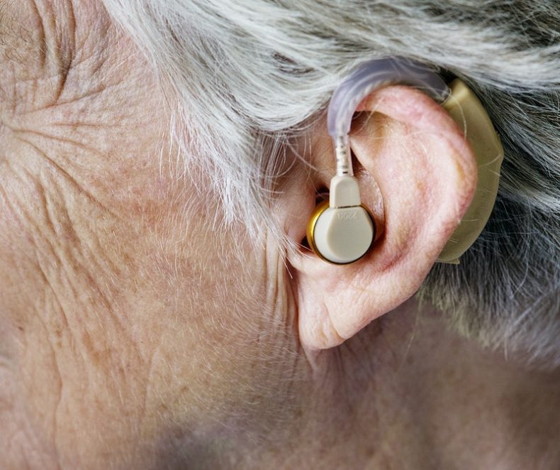 Hearing Aid 助听器