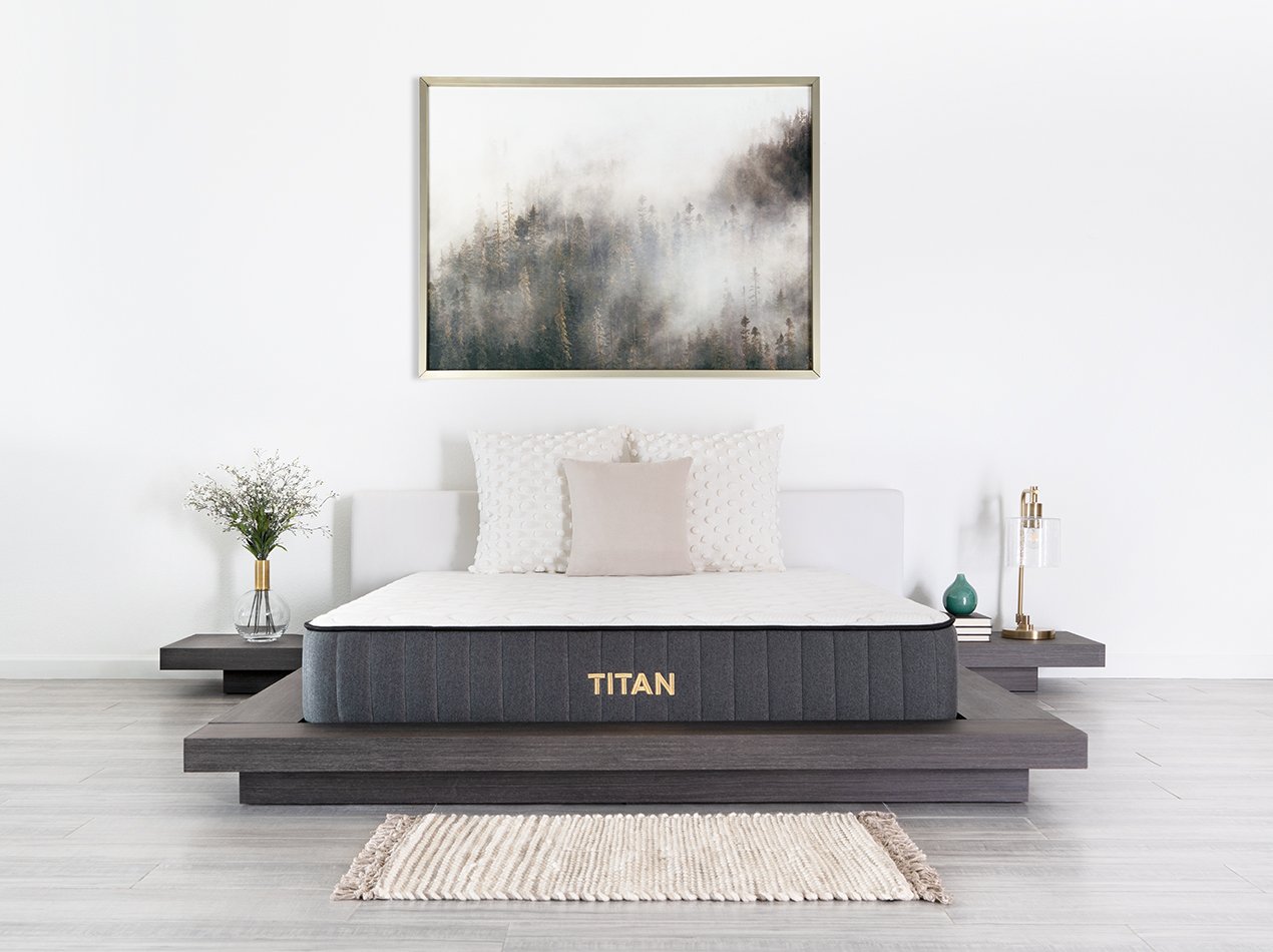 Titan Plus 评测：性价比最高的硬床垫