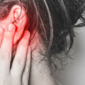得了外耳道炎怎么办？外耳道炎的症状和治疗