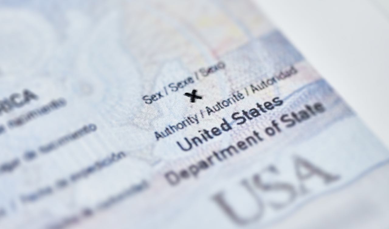 美国入籍表格申请人性别增加「其他」选项